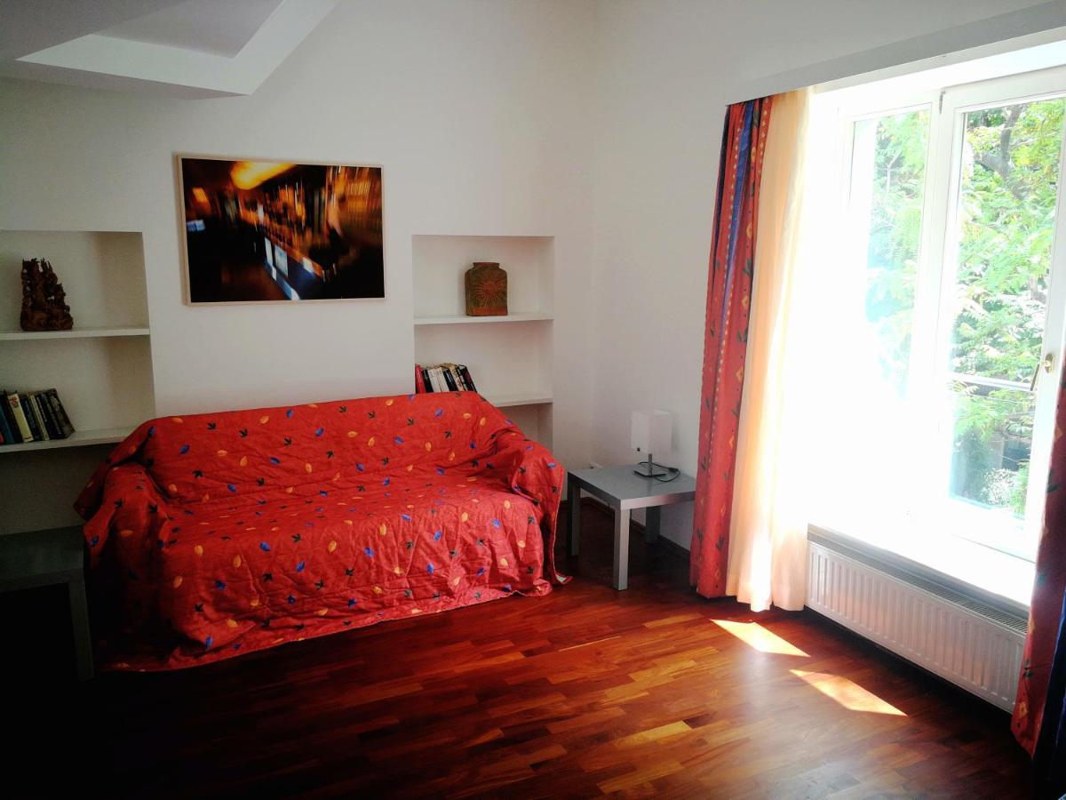 Schlossquadrat Apartment 16 Vienna Esterno foto